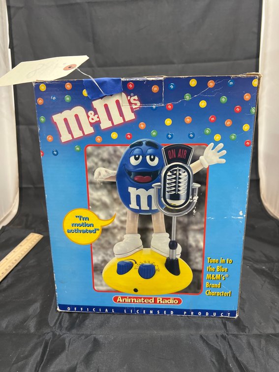 M&M's Motion Activated Radio in box