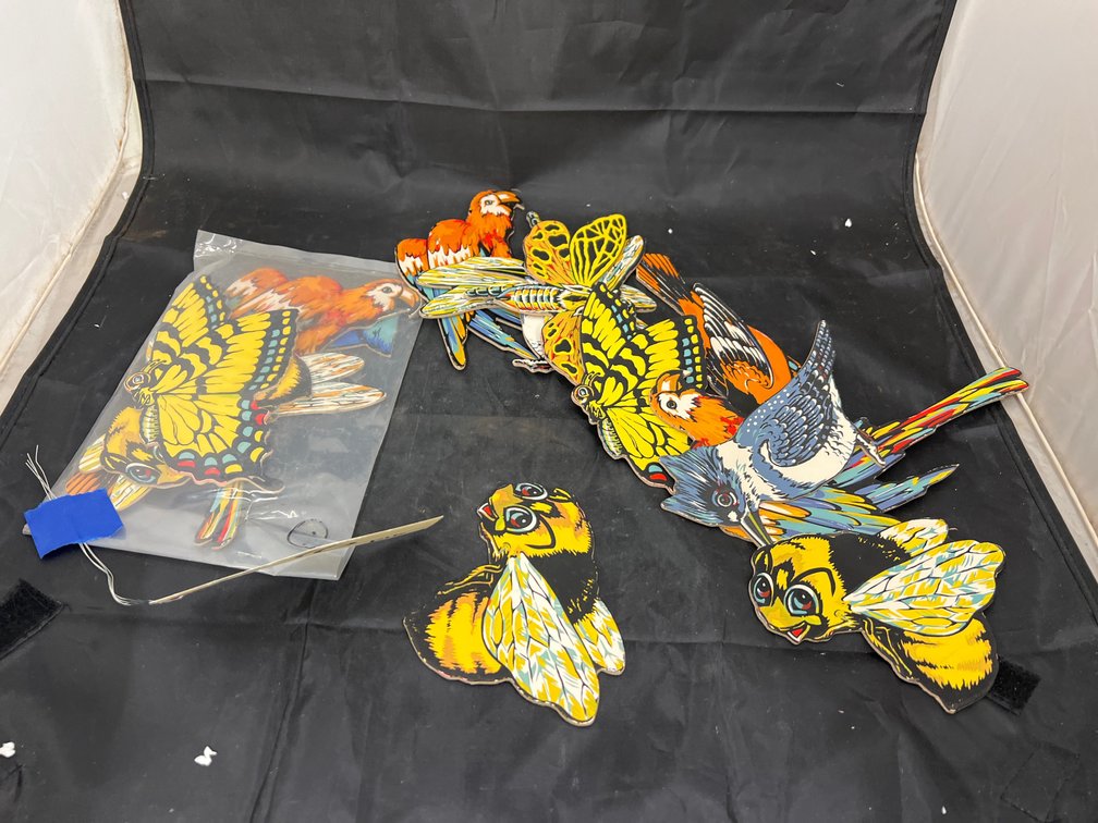 Wood Bees & Birds Cutouts