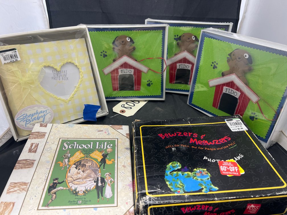 6 - Keepsake Photo Albums