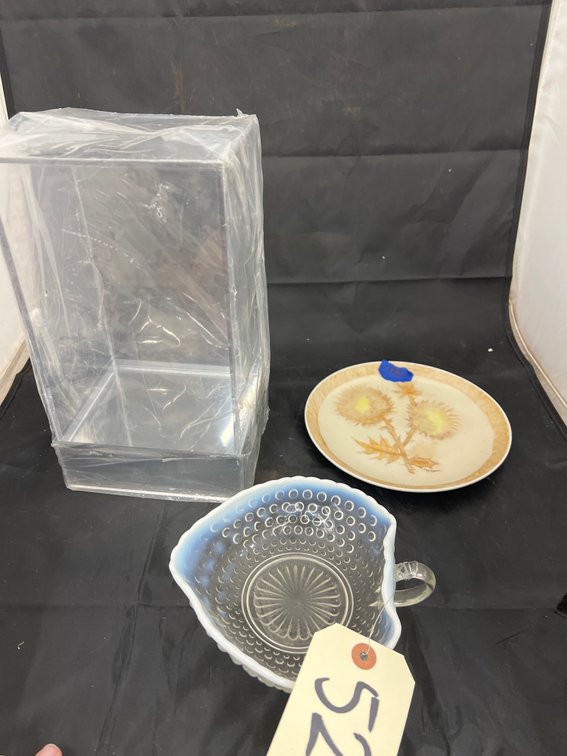 3 Pcs - Acrylic Display Case - Opalescent Handled Dish &