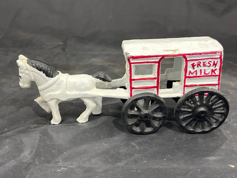 Cast Iron Horse/Buggy Toy
