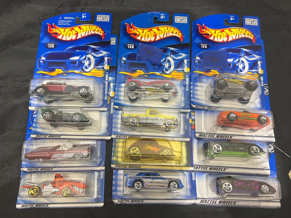 12 Pcs - Hot Wheels Cars NIP