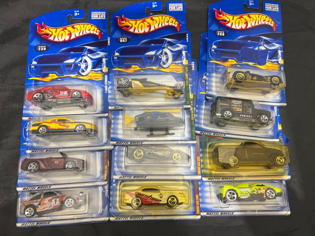 12 Pcs - Hot Wheels Cars NIP