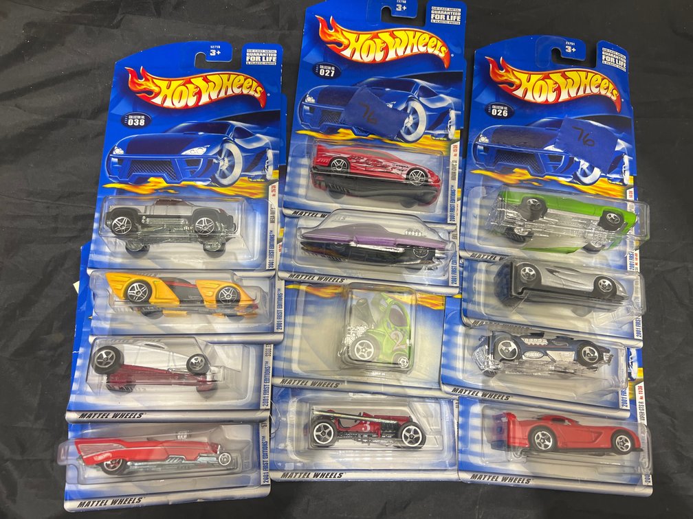 12 Pcs - Hot Wheels Cars NIP