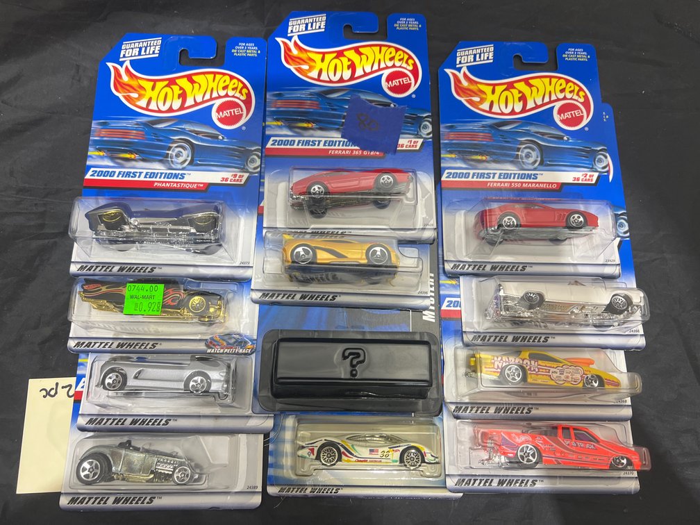 12 Pcs - Hot Wheels Cars NIP
