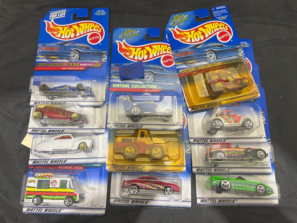 11 Pcs - Hot Wheels Cars NIP