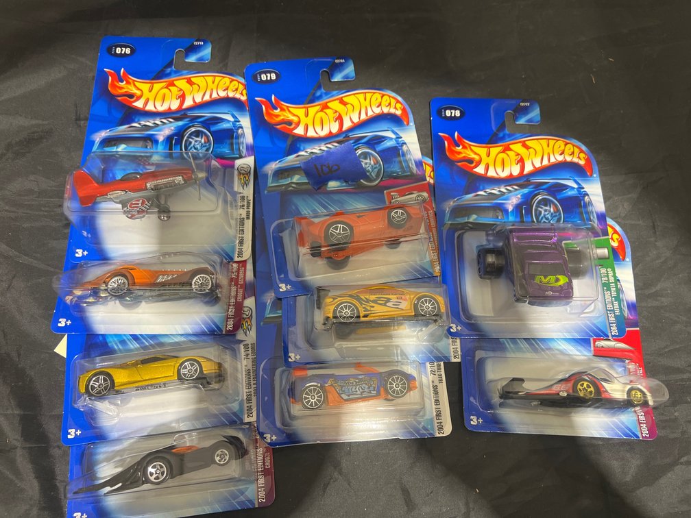 9 Pcs - Hot Wheels Cars in Pkg
