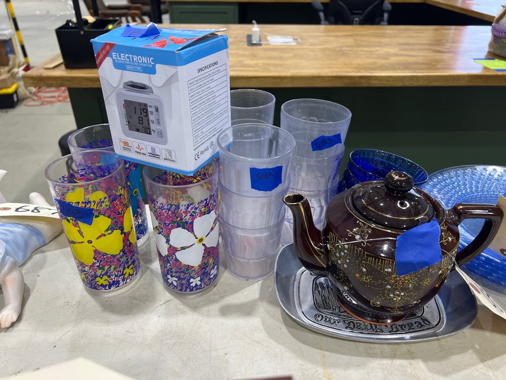 Teapot - Trivet - Bowls - Cups