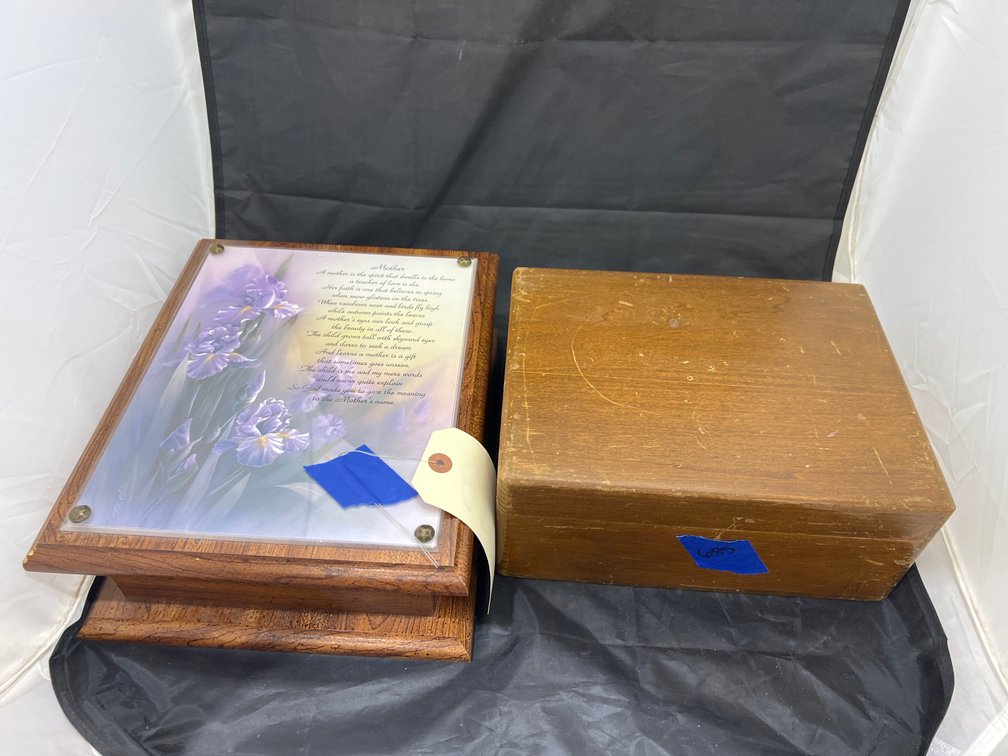 2 Wooden Boxes 11"x9"