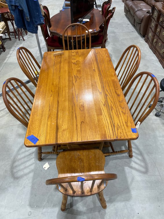 Dining Table w/6 Chairs 62"x36"x30"