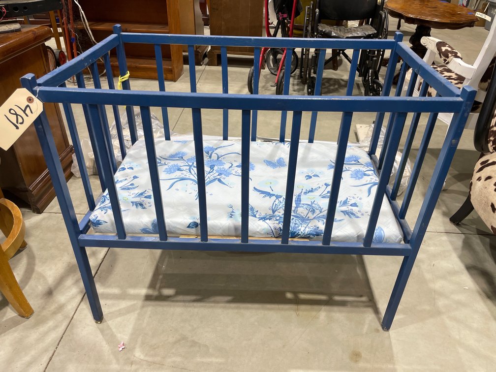 Vintage Baby Bed 36"L x 22"W x 31" w/Mattress