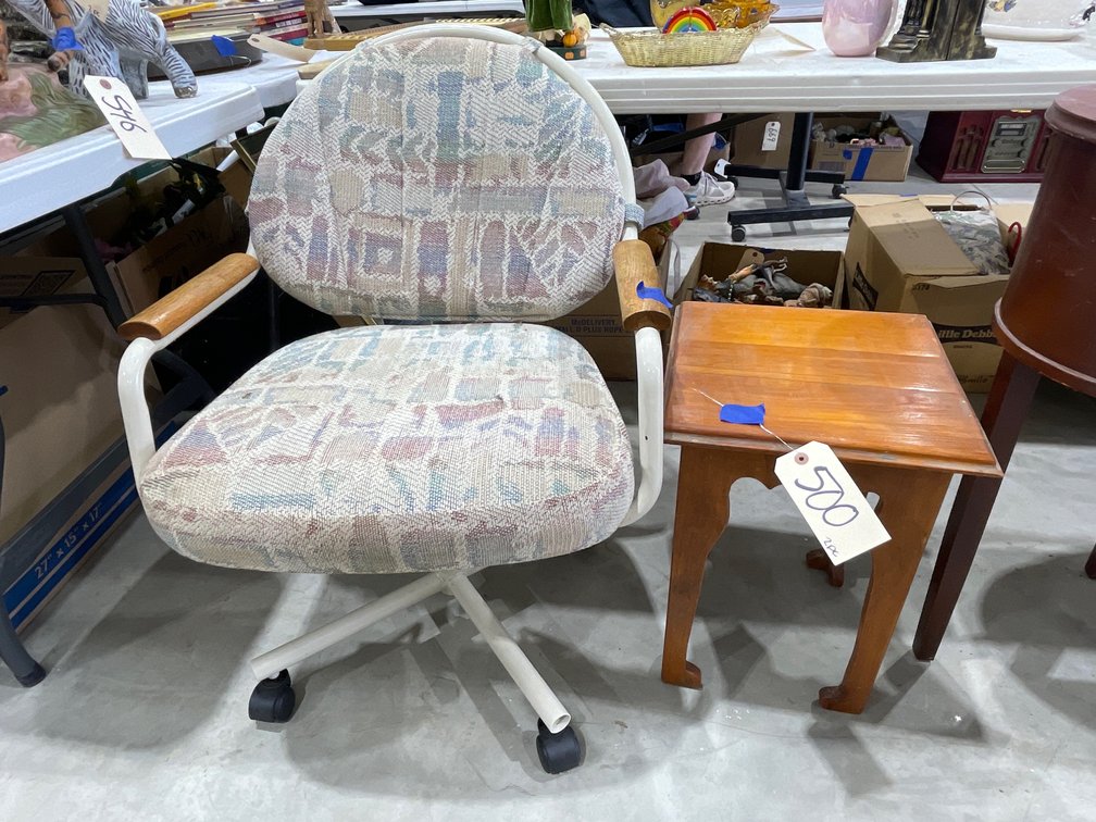 2 Pcs - Sooden Side Table 13"x13"x18" & Vintage Office Chair
