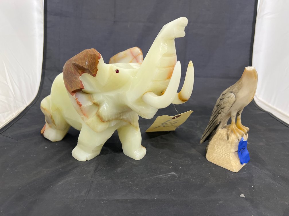 2 Pcs - Stone Carved Animals