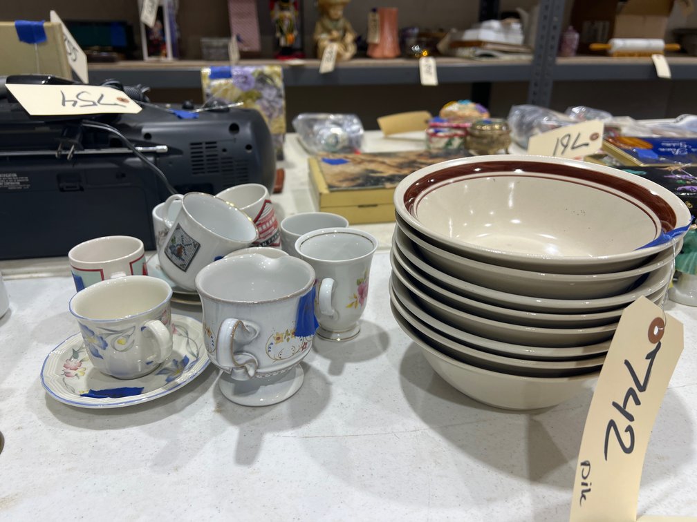 Stoneware Bowls & Teacups