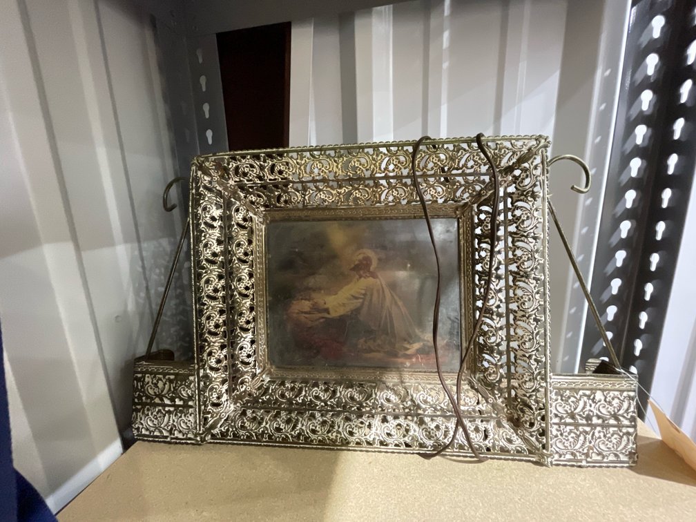 Metal Framed Lighted Pic of Jesus