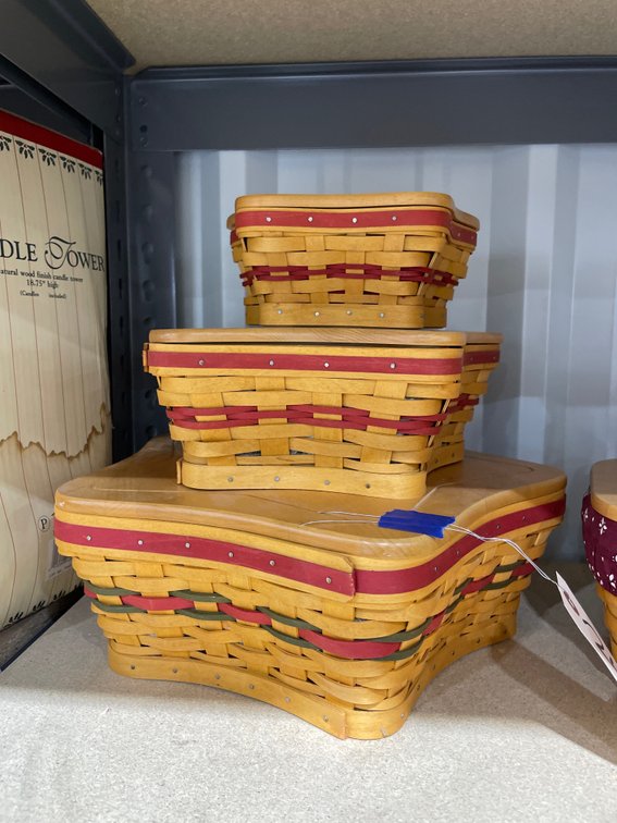 3 Pcs - Nesting Star Shaped Longaberger Baskets w/Wooden Lids