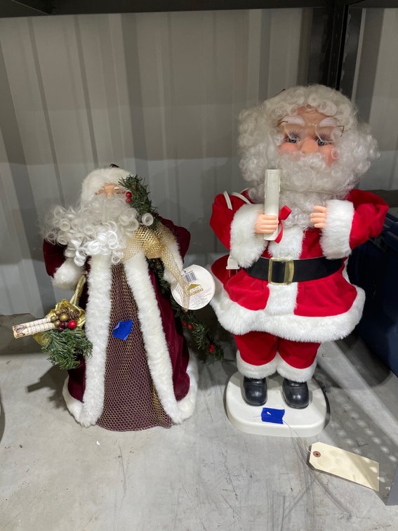 2 Pcs - Santa Figures