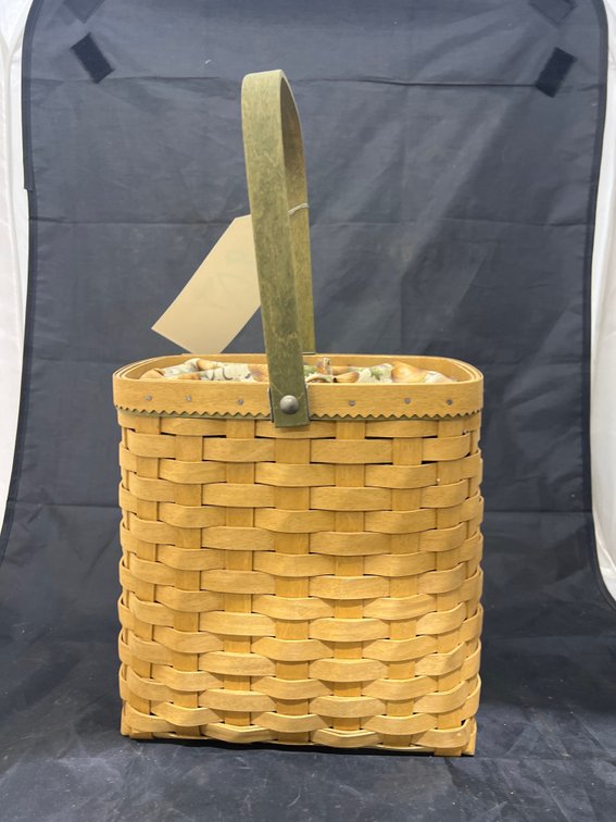 Longaberger Basket w/Fabric Insert
