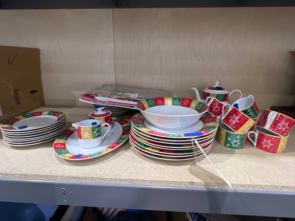 Holiday Themed Plates - Bowls - Cups