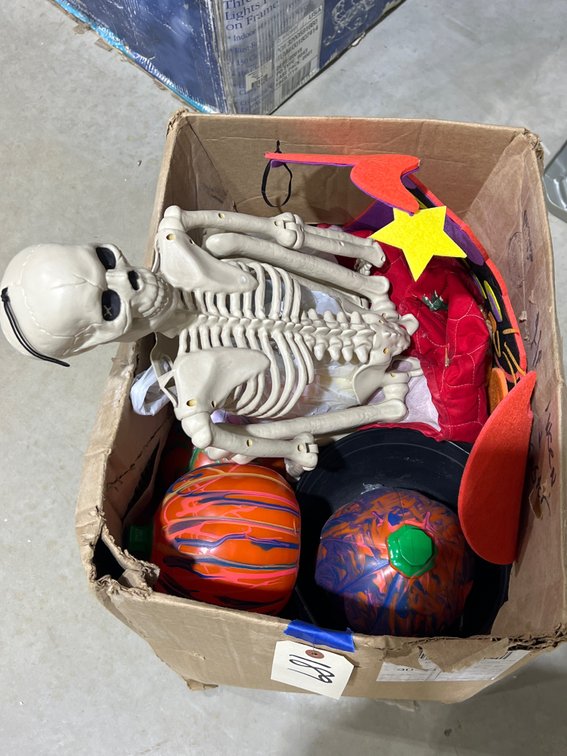 Halloween Decor