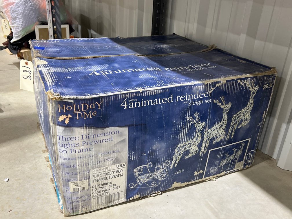 4 Pc Animated Reindeer & Sleigh Set in box