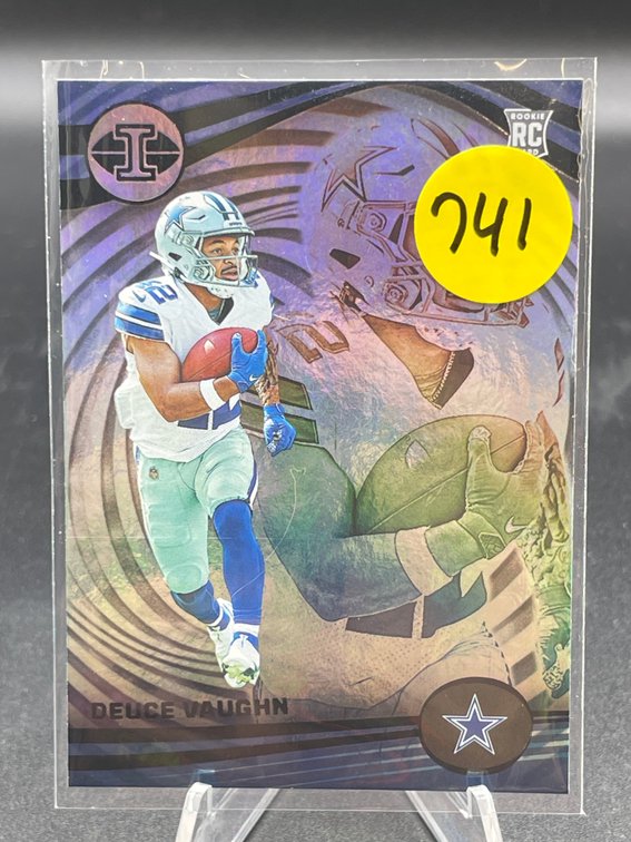 2023 PANINI ILLUSIONS #31 DEUCE VAUGHN RC SILVER NM-MNT