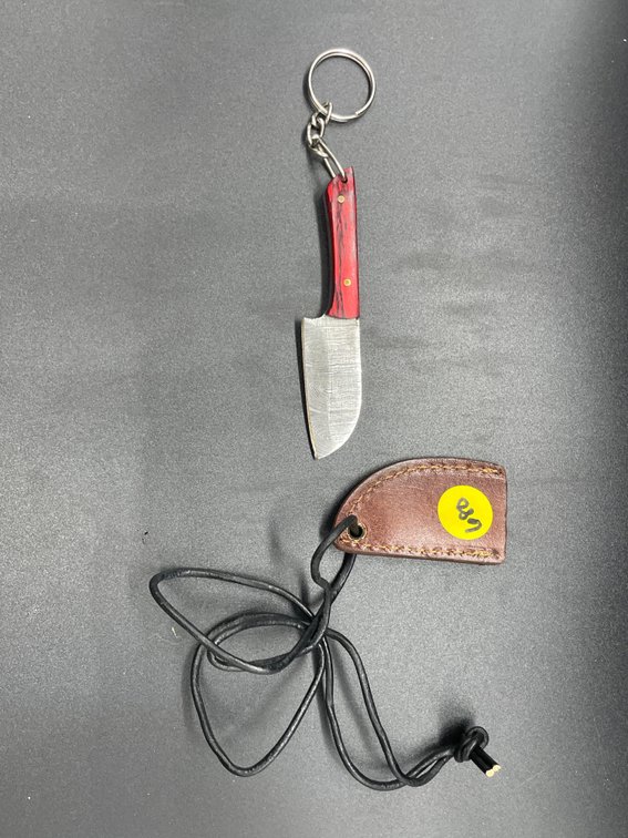 Fixed Blade Damascus Steel Knife w/Leather Neck Sheath