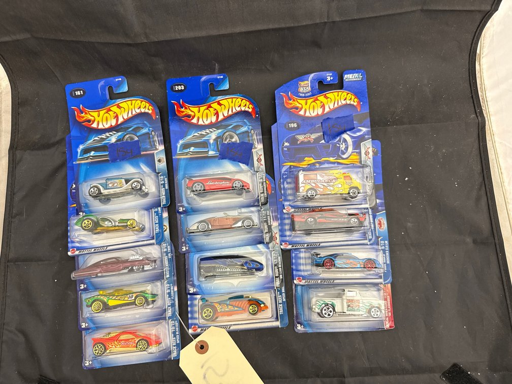 13 Pcs - Hot Wheels Cars NIP