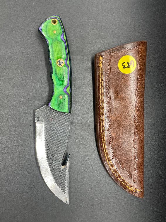 Fixed Blade Knife w/Leather Sheath