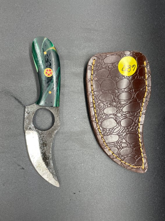 Fixed Blade Knife w/Leather Sheath