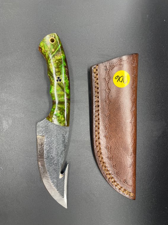 Fixed Blade Knife w/Leather Sheath