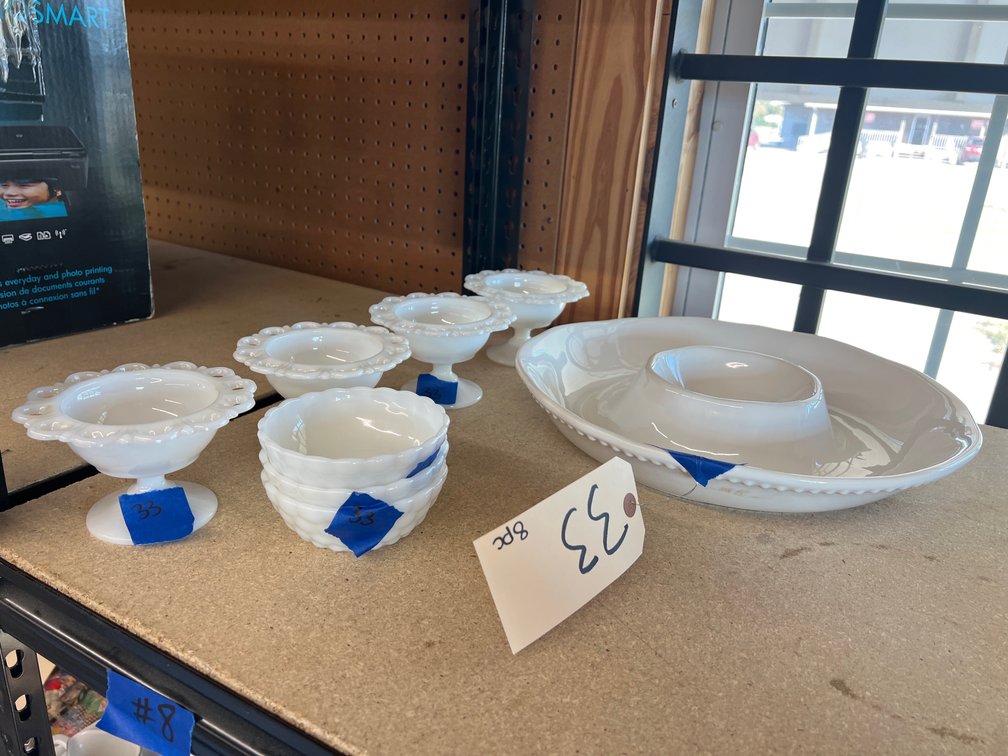 8 Pcs - Milk Glass Sherbets - Berry Bowls - Stoneware Chip