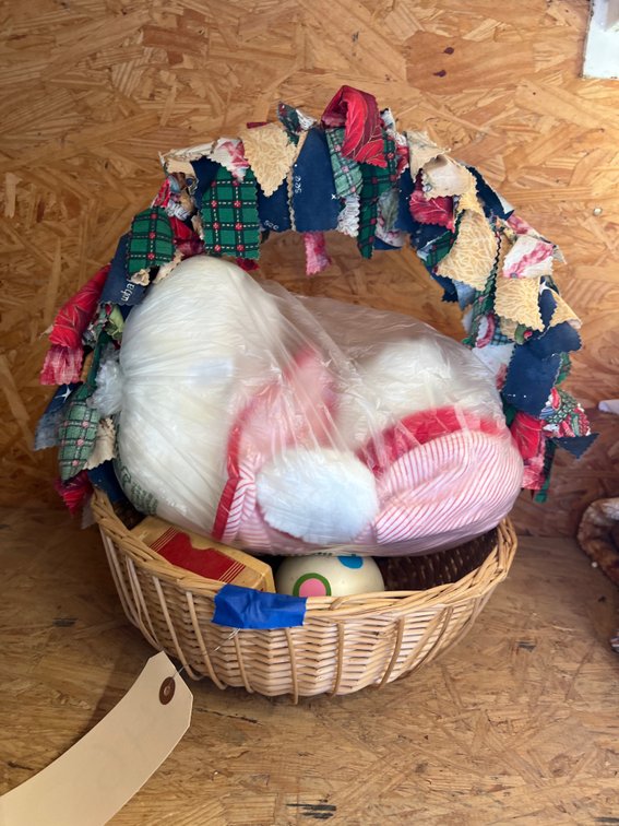 Woven Basket w/Wooden Trinket Box - Vintage Jacks -