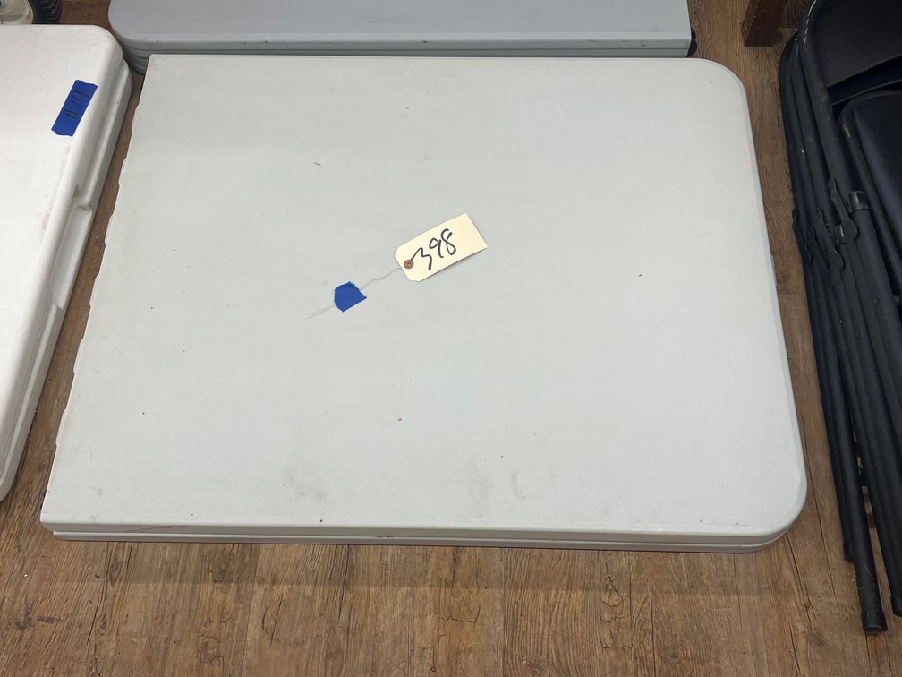 6ft Plastic Folding Table