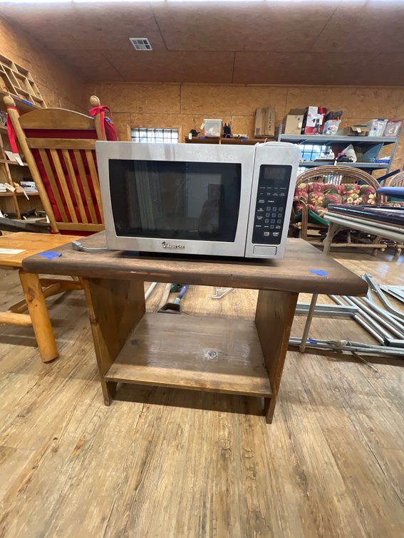2 Pcs - Wooden Table & Magic Chef Microwave