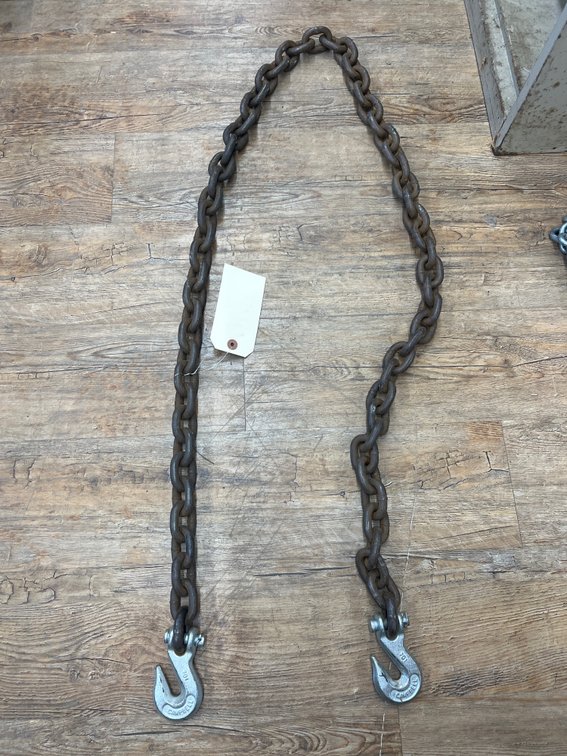 Heavy Duty Chain w/2 Hooks 80"