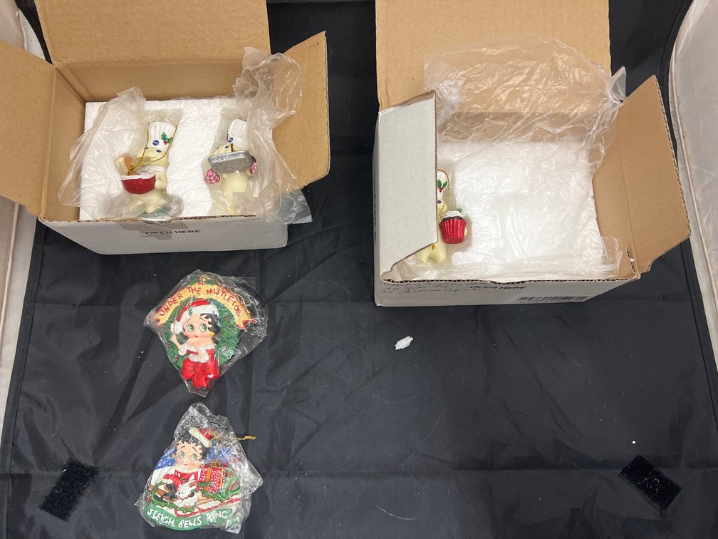 4 Pcs - Betty Boop - Pillsbury Doughboy Ornaments