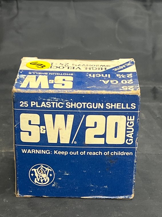 1 Box S&W 20 Gauge Plastic Shotgun Shells