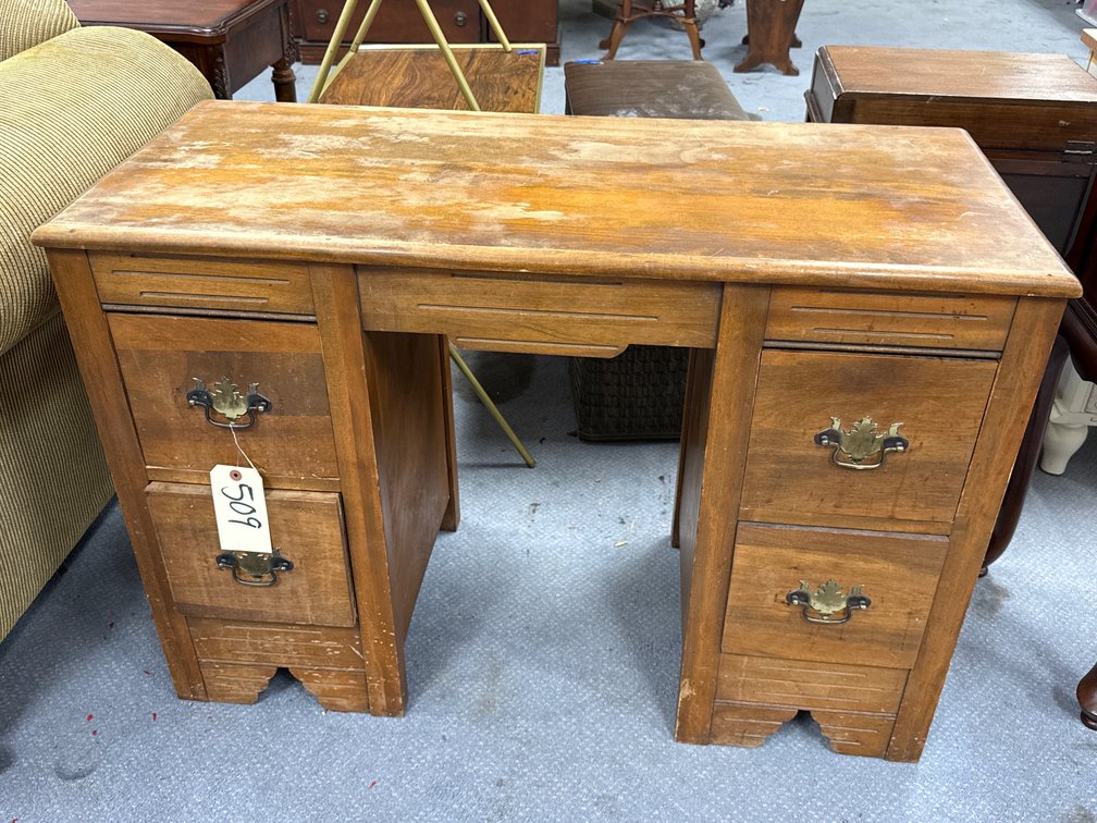 4-Drawer Desk 40"L x 17"W x 28"H