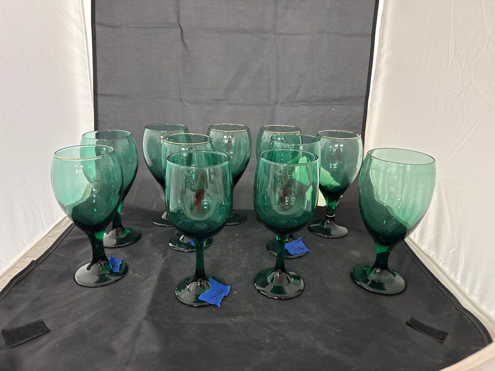 11 Pcs - Green Glass Stemware