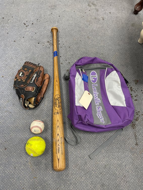 2 Pcs - Louisville Slugger Bat Cal Ripken & Louisville Glove &