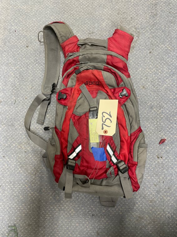 BCG 6 Pocket Day Hike Backpack