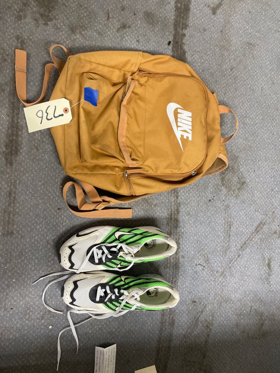 Nike Bag w/Nike Zoom Air Running Shoes Sz 11