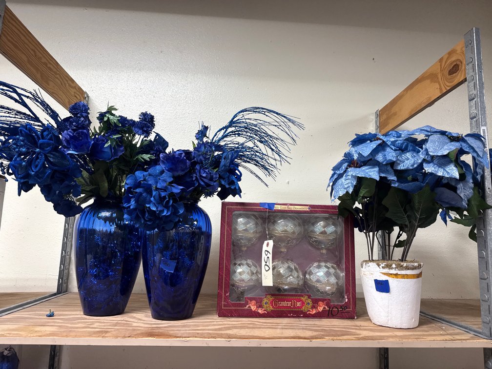 Large Vases - Ornaments & Floral Picks
