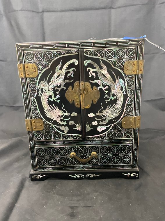 Oriental Jewelry Box