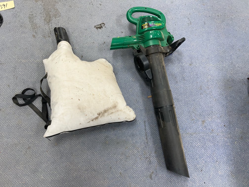 Emac Elec Leaf Blower/Vacuum w/Collection Bag