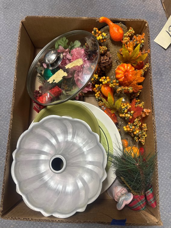 Bundt Pan - Floral Picks & More