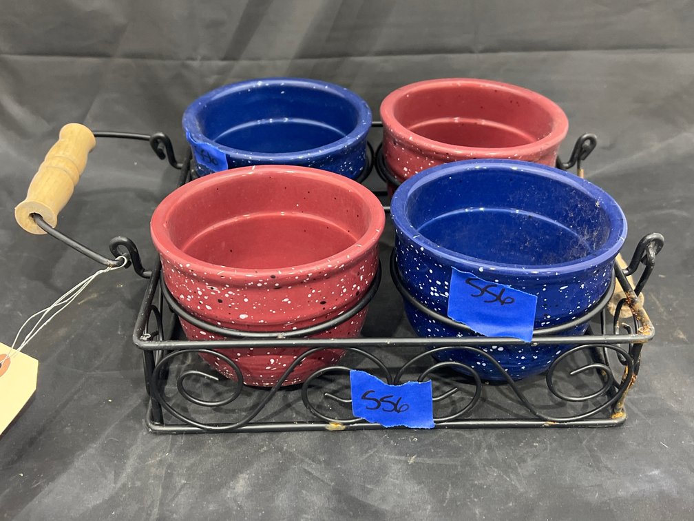 4 - Soup Bowls w/Wooden Tray