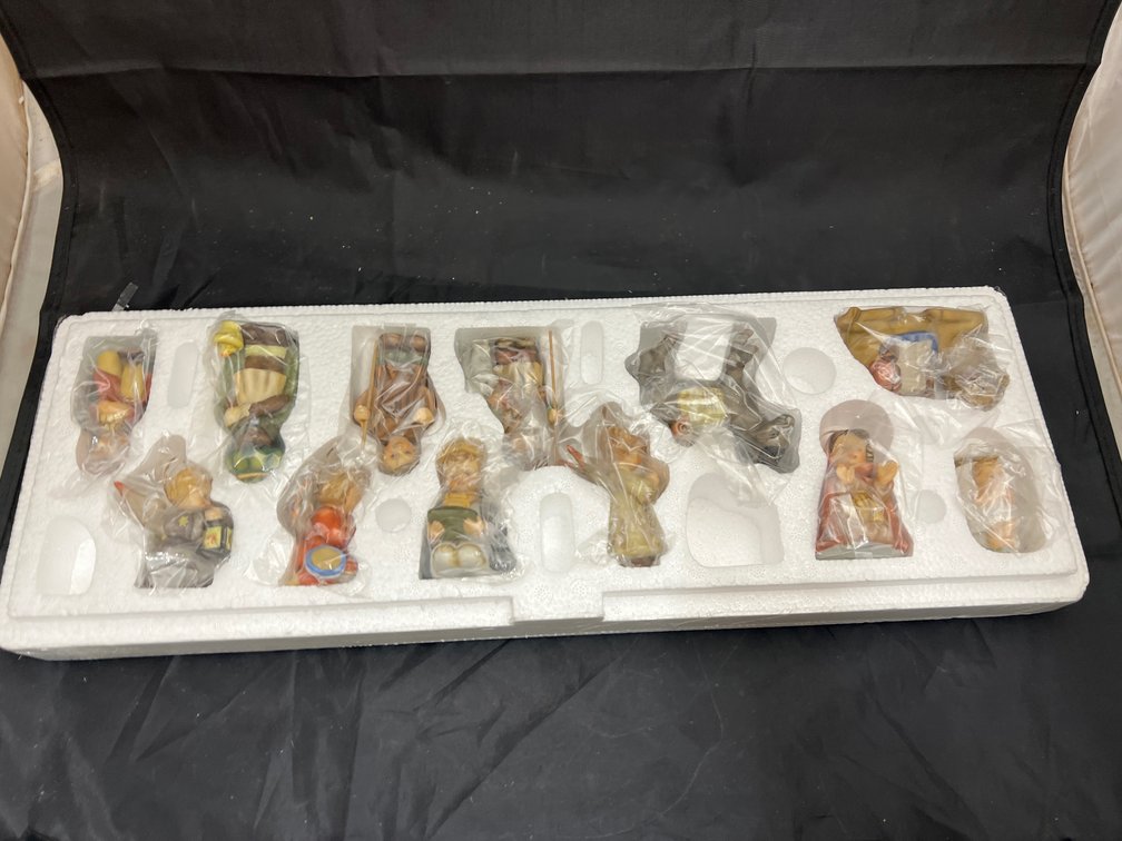 Goebel Christmas Nativity Scene