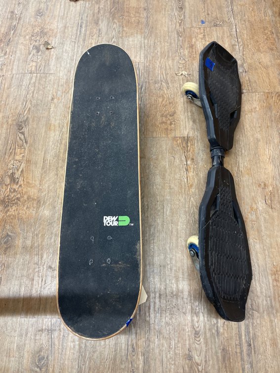 2 Pcs- Dew Tour Skateboard - Rip Stick